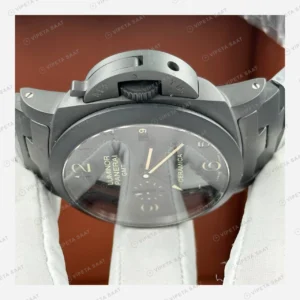 Panerai 44 mm PAM01603 Luminor GMT Karbon Gri Kadran Super Clone ETA Eta Saat karşıdan görünüm