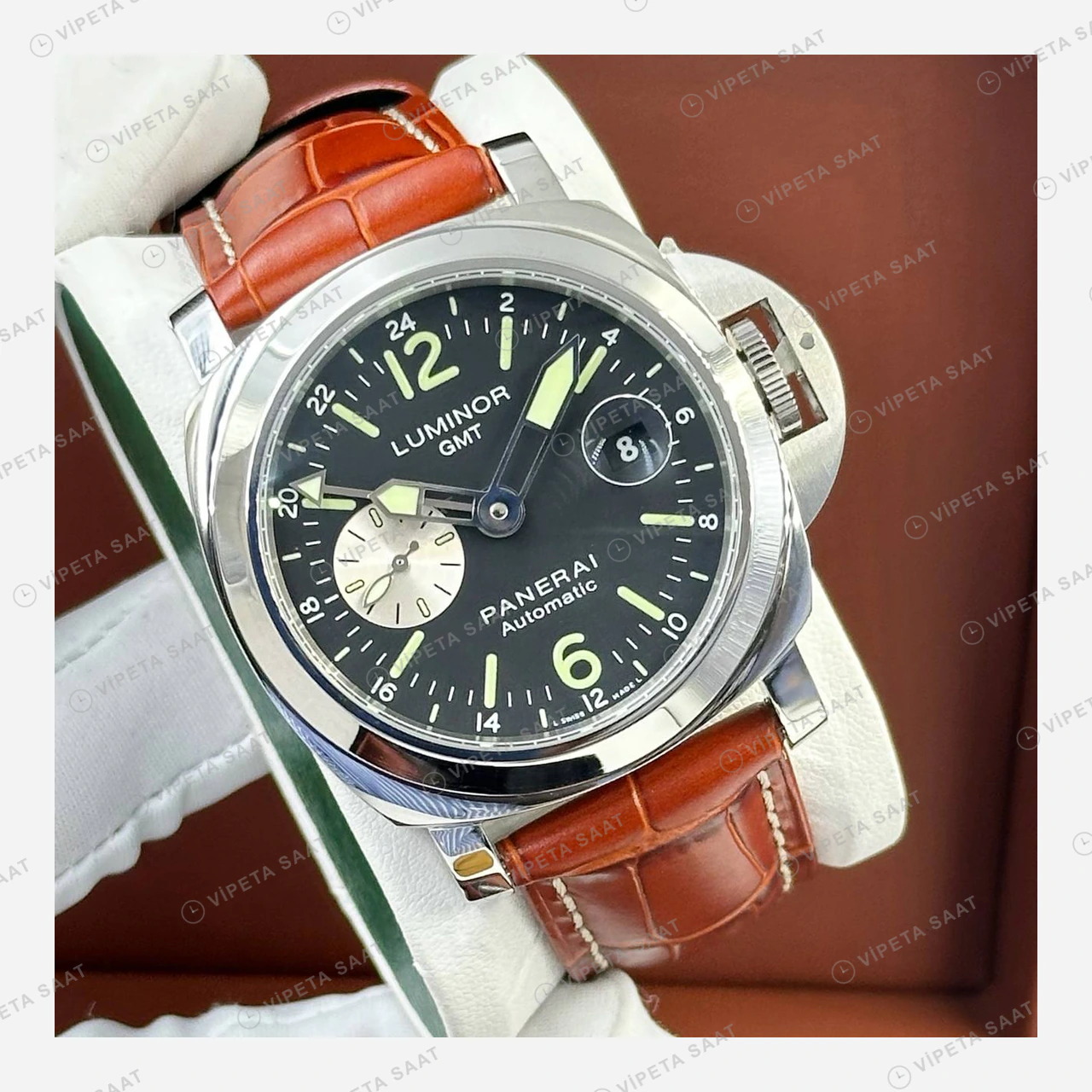 Panerai 47 mm PAM00512 Luminor 1950 Siyah Kadran Altın Deri Super Clone ETA Eta Saat detay 4