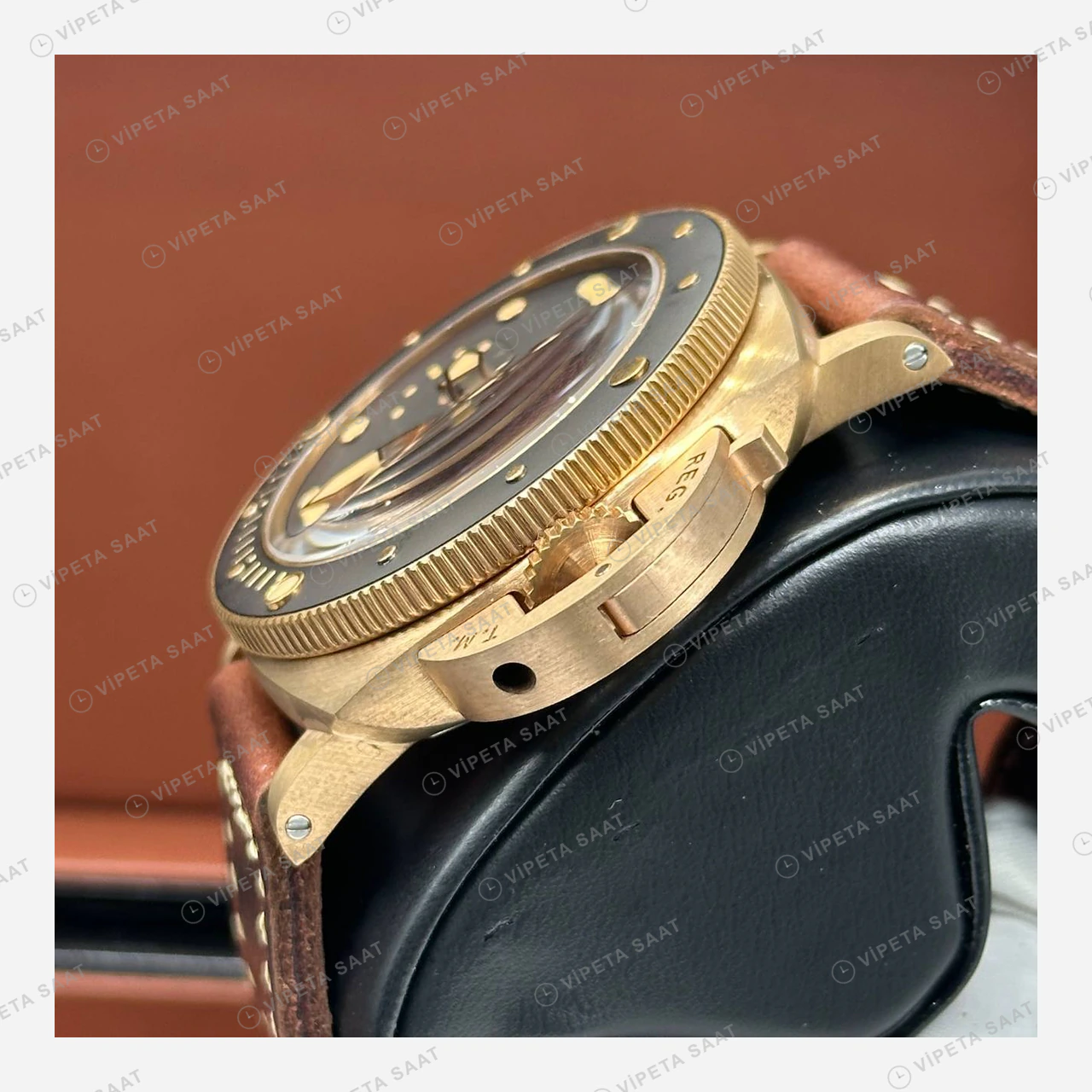Panerai 47 mm PAM01074 Submersible Bronzo Kahverengi Kadran Super Clone ETA Eta Saat karşıdan görünüm