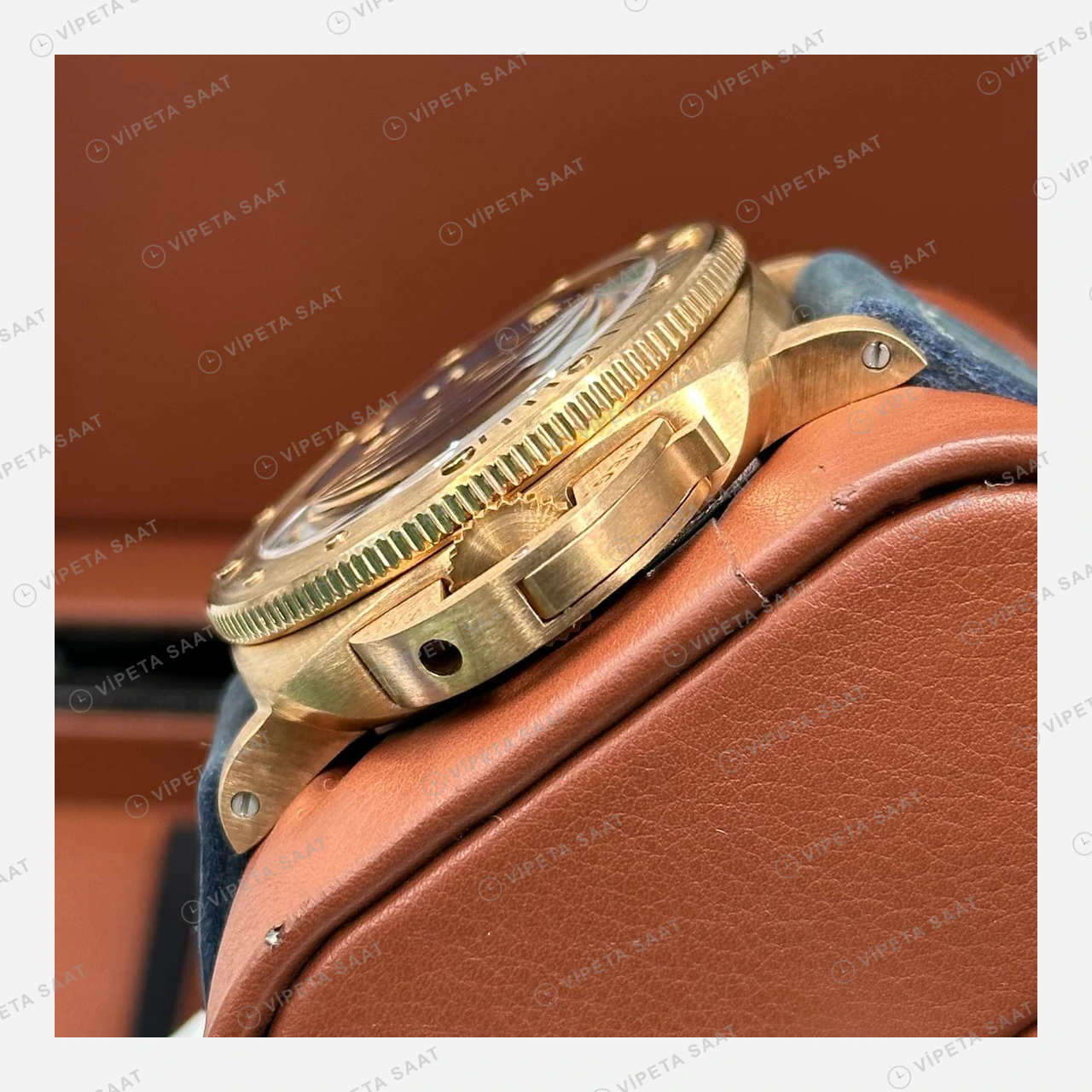 Panerai 47 mm PAM01074 Submersible Bronzo Mavi Kadran Super Clone ETA Eta Saat karşıdan görünüm
