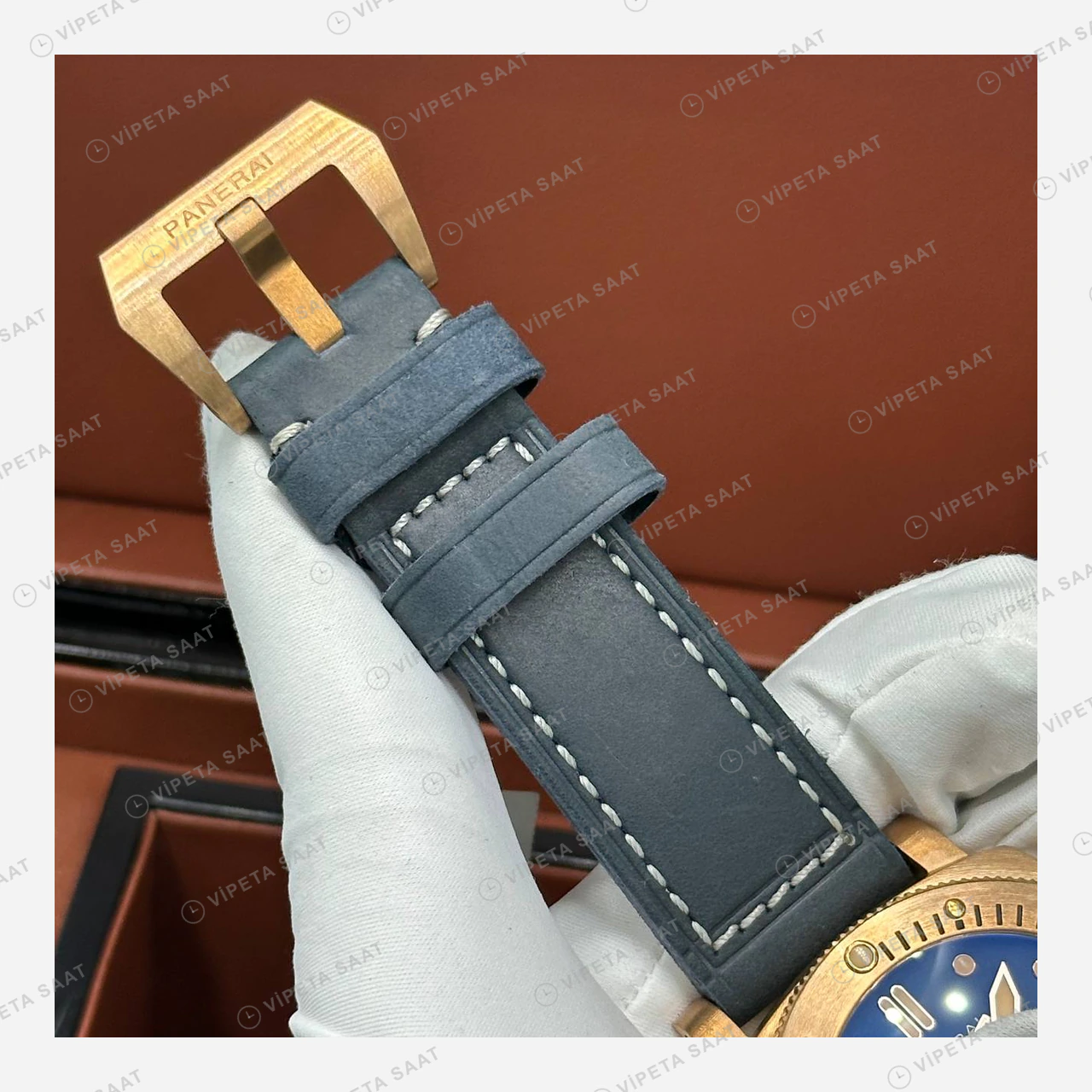Panerai 47 mm PAM01074 Submersible Bronzo Mavi Kadran Super Clone ETA Eta Saat detay 4