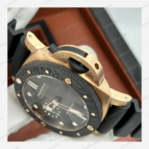 Panerai 47 mm PAM01074 Submersible Bronzo Mavi Kadran Zarif Super Clone ETA Eta Saat karşıdan görünüm