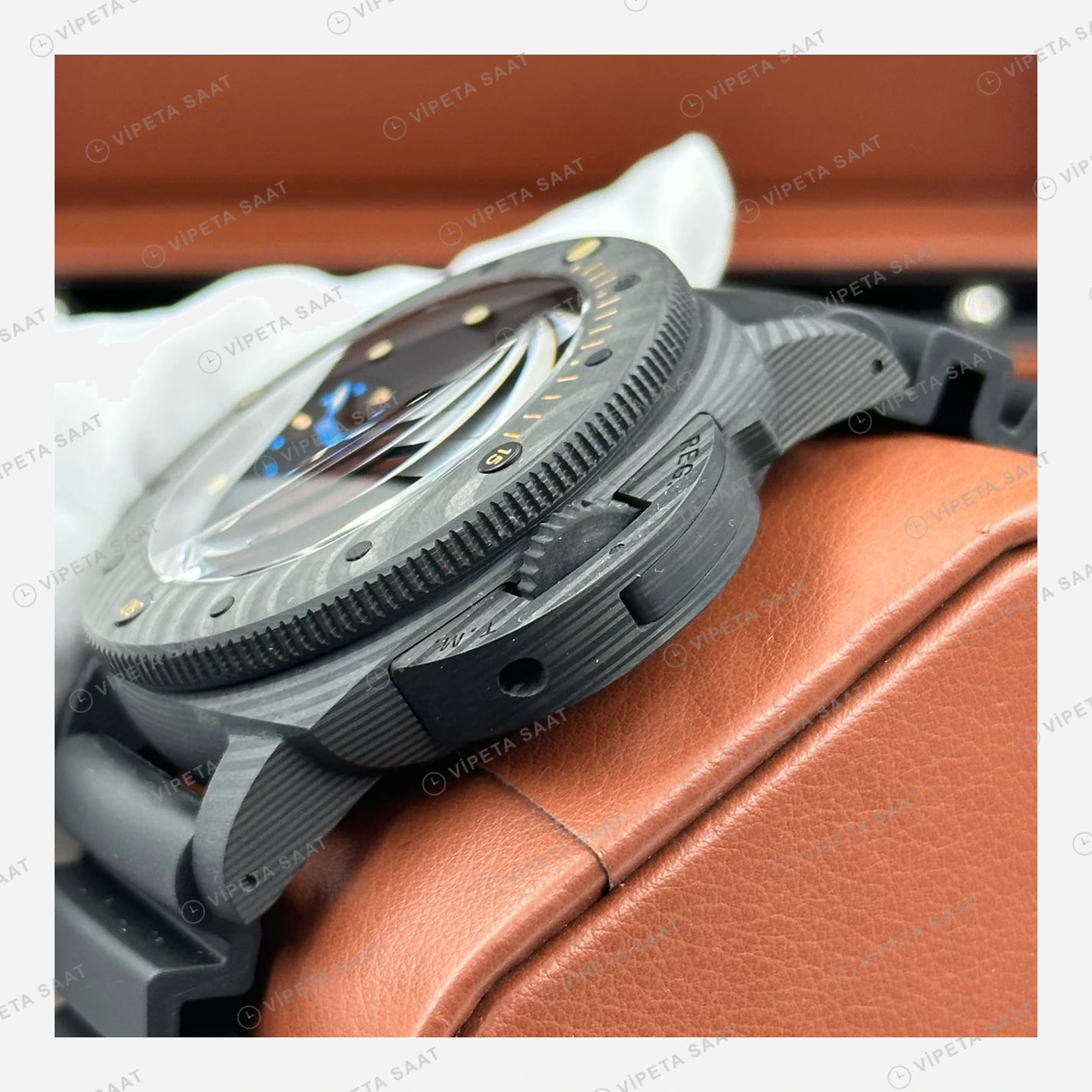 Panerai 47 mm PAM01616 Luminor Karbon Sarı Detay Kadran Super Clone ETA Eta Saat detay 6