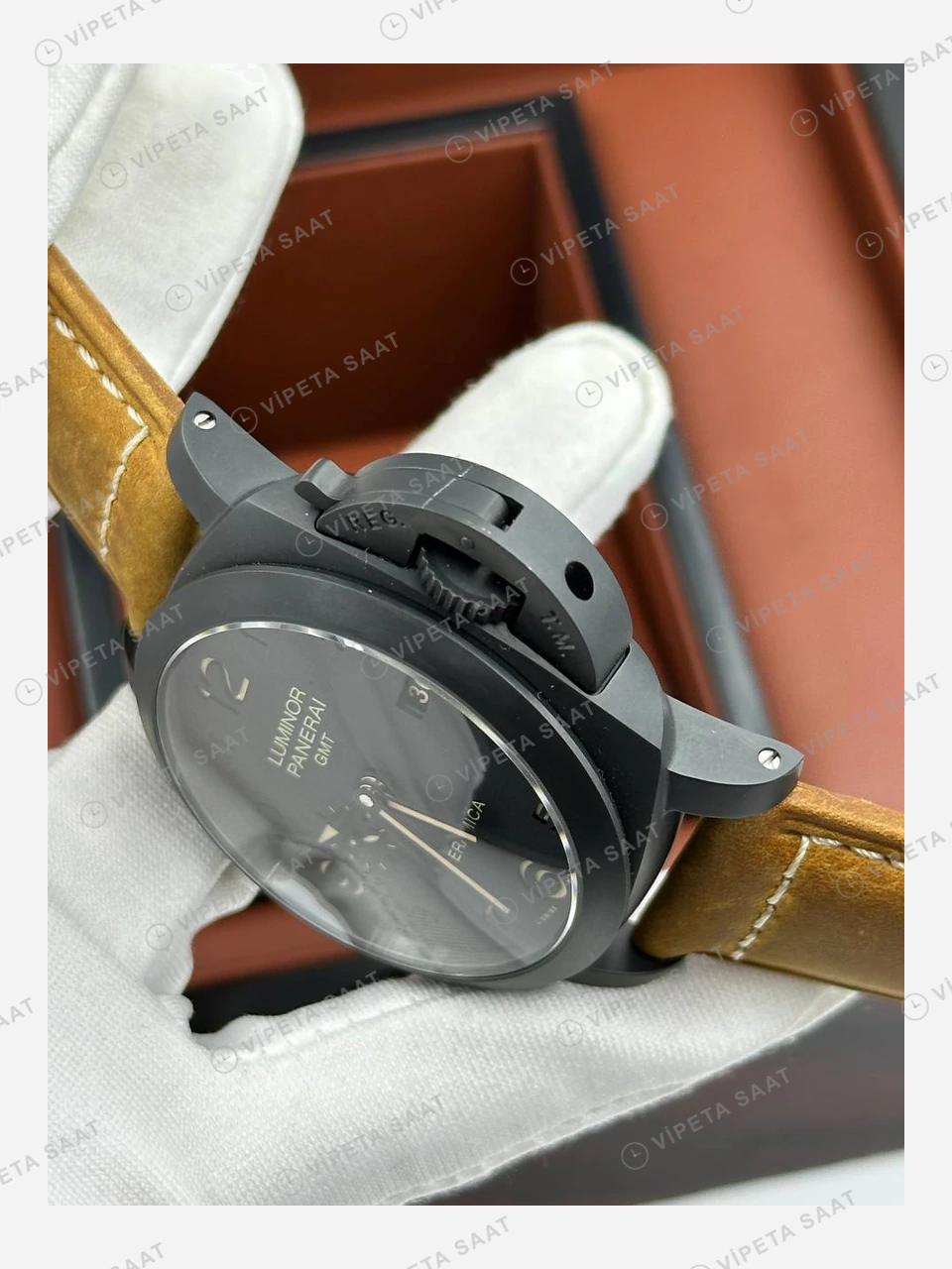 Panerai 47 mm PAM01616 Luminor Karbon Siyah Kadran Deri Super Clone ETA Eta Saat detay 4