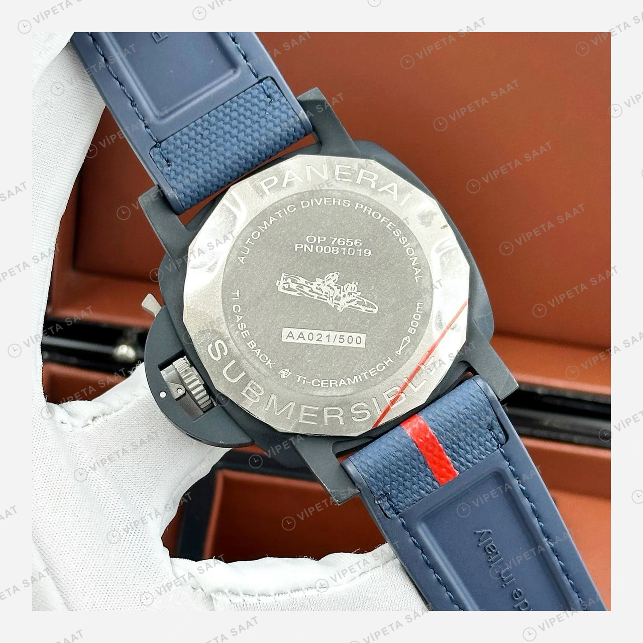 Panerai 47 mm PAM01616 Submersible Karbon Mavi Kadran Nato Super Clone ETA Eta Saat detay 6