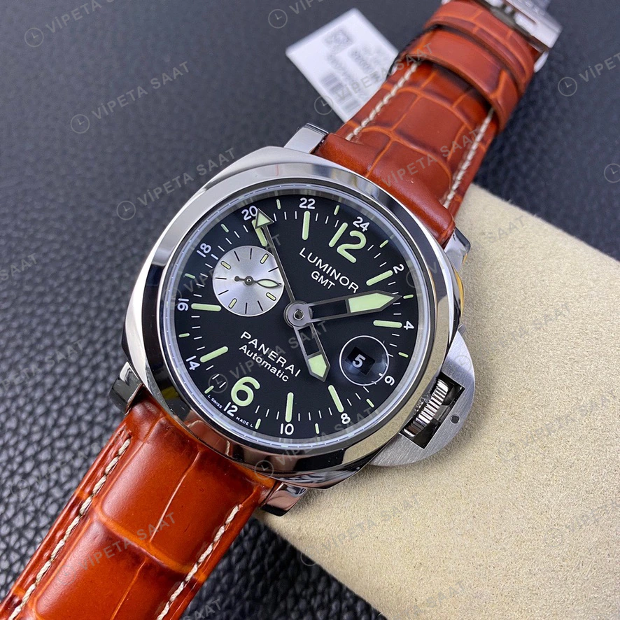 Panerai Luminor GMT Siyah Kadran Celik Kasa Kahverengi Deri Super Clone Eta Saat görünüm 8