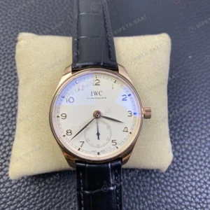 Panerai Luminor GMT Siyah Kadran Seramik Kasa Siyah Kaucuk Kordon Super Clone Eta Eta Saat karşıdan görünüm