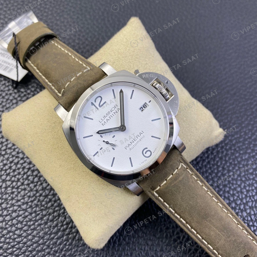 Panerai Luminor Marina Beyaz Kadran Kahverengi Deri Kordon Super Clone Eta Eta Saat detay 4