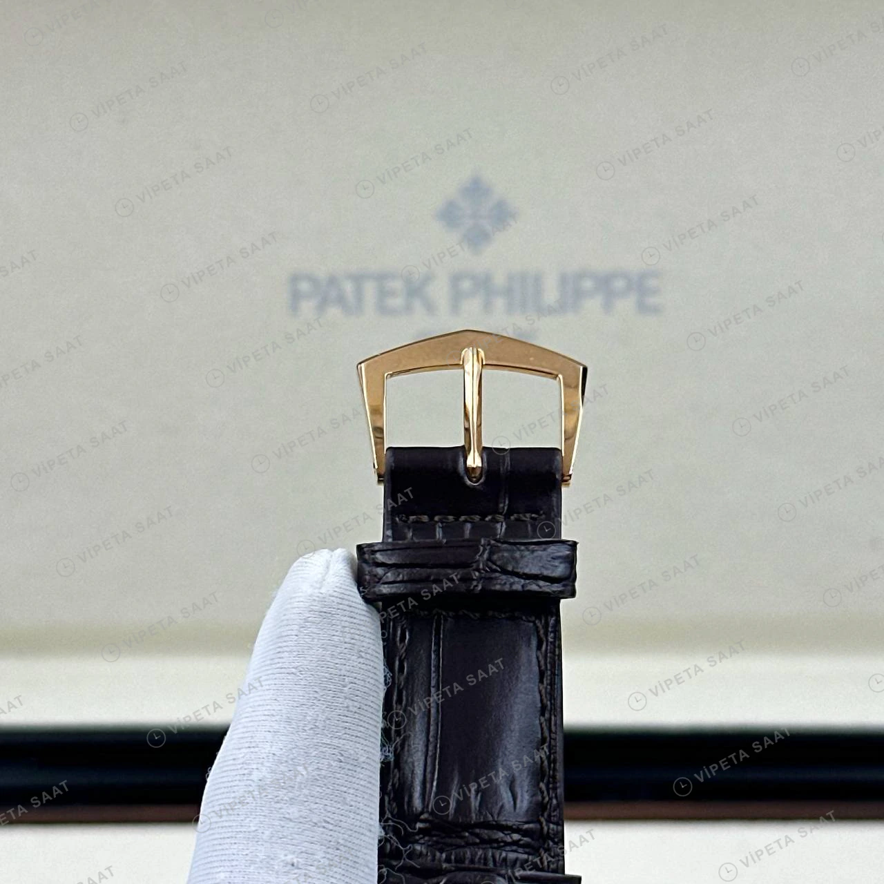 Patek Philippe 39 mm Calatrava Rose Gold Somon Kadran Deri Super Clone ETA Eta Saat detay 5