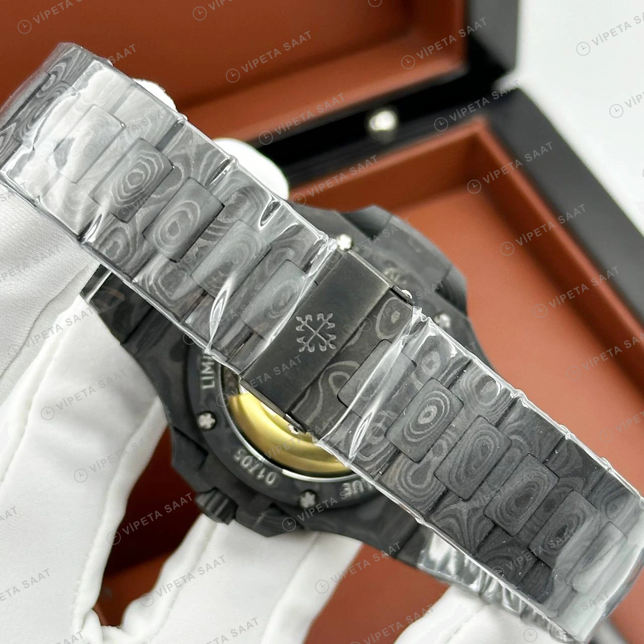 Patek Philippe 40 mm Nautilus Çelik Kasa Arka Kapak Super Clone ETA Eta Saat detay 3