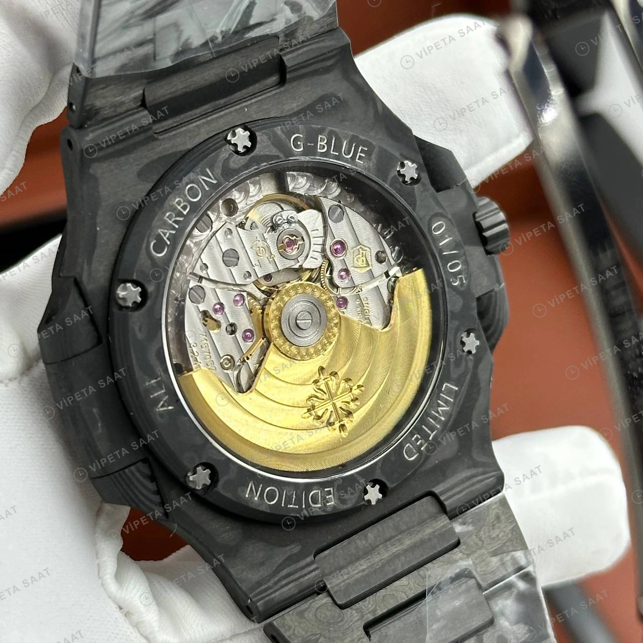 Patek Philippe 40 mm Nautilus Karbon Kasa Mavi Kadran Super Clone ETA Eta Saat detay 6