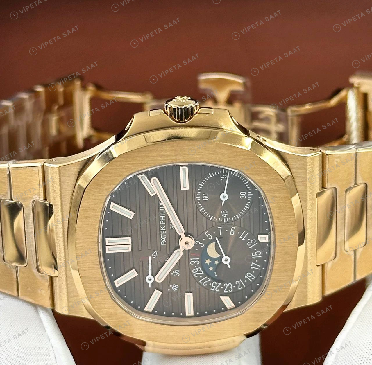 Patek Philippe 40 mm Nautilus Sarı Altın Tourbillon Kahve Super Clone ETA Eta Saat detay 5