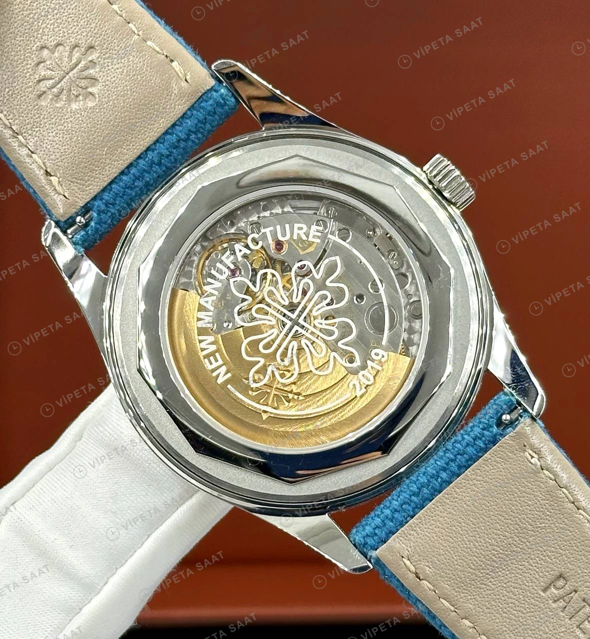 Patek Philippe 40.8 mm Aquanaut Yeşil Kadran Mavi Süet Kordon Super Clone ETA Eta Saat detay 5