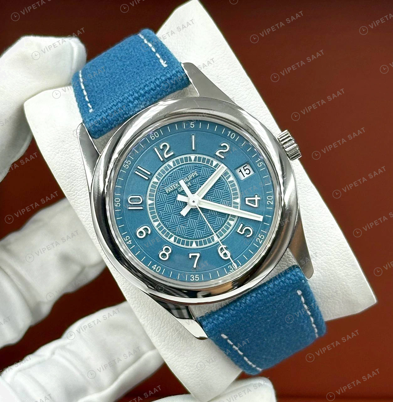 Patek Philippe 40.8 mm Aquanaut Yeşil Kadran Mavi Süet Kordon Super Clone ETA Eta Saat detay 6