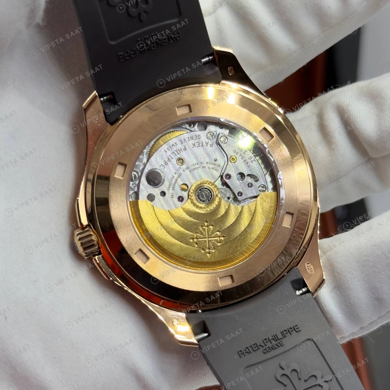 Patek Philippe Aquanaut 5167 40 mm Rose Gold Kahve Kauçuk Super Clone ETA Eta Saat detay 4