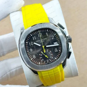 Patek Philippe Aquanaut 5968 42.2 mm Siyah Kronograf Sarı Kauçuk Parlak Super Clone ETA Eta Saat detay 5