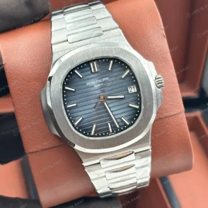Patek Philippe Nautilus 5711 40 mm Mavi Kadran Çelik Bileklik Super Clone ETA Eta Saat detay 5