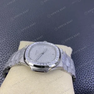 Patek Philippe Nautilus Iskelet Tasli Kadran Baget Bezel Celik Kordon Super Clone Eta Eta Saat karşıdan görünüm