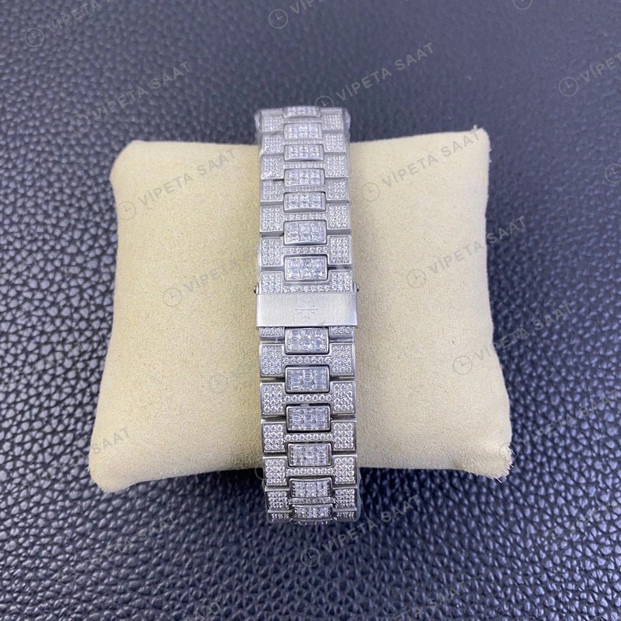 Patek Philippe Nautilus Iskelet Tasli Kadran Baget Bezel Celik Kordon Super Clone Eta Eta Saat detay 5