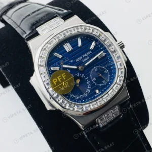 Patek Philippe Nautilus Mavi Kadran Baget Bezel Siyah Deri Super Clone Eta Eta Saat karşıdan görünüm