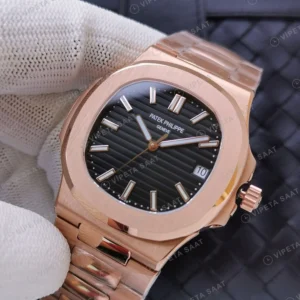 Patek Philippe Nautilus Rose Kasa Siyah Kadran Celik Kordon Super Clone Eta Eta Saat karşıdan görünüm