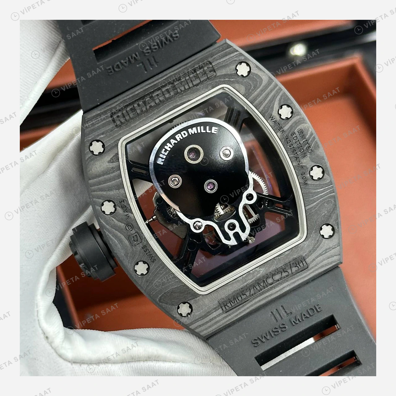 Richard Mille RM 052 Siyah Kurukafa Skeleton Kauçuk Super Clone ETA Eta Saat detay 5