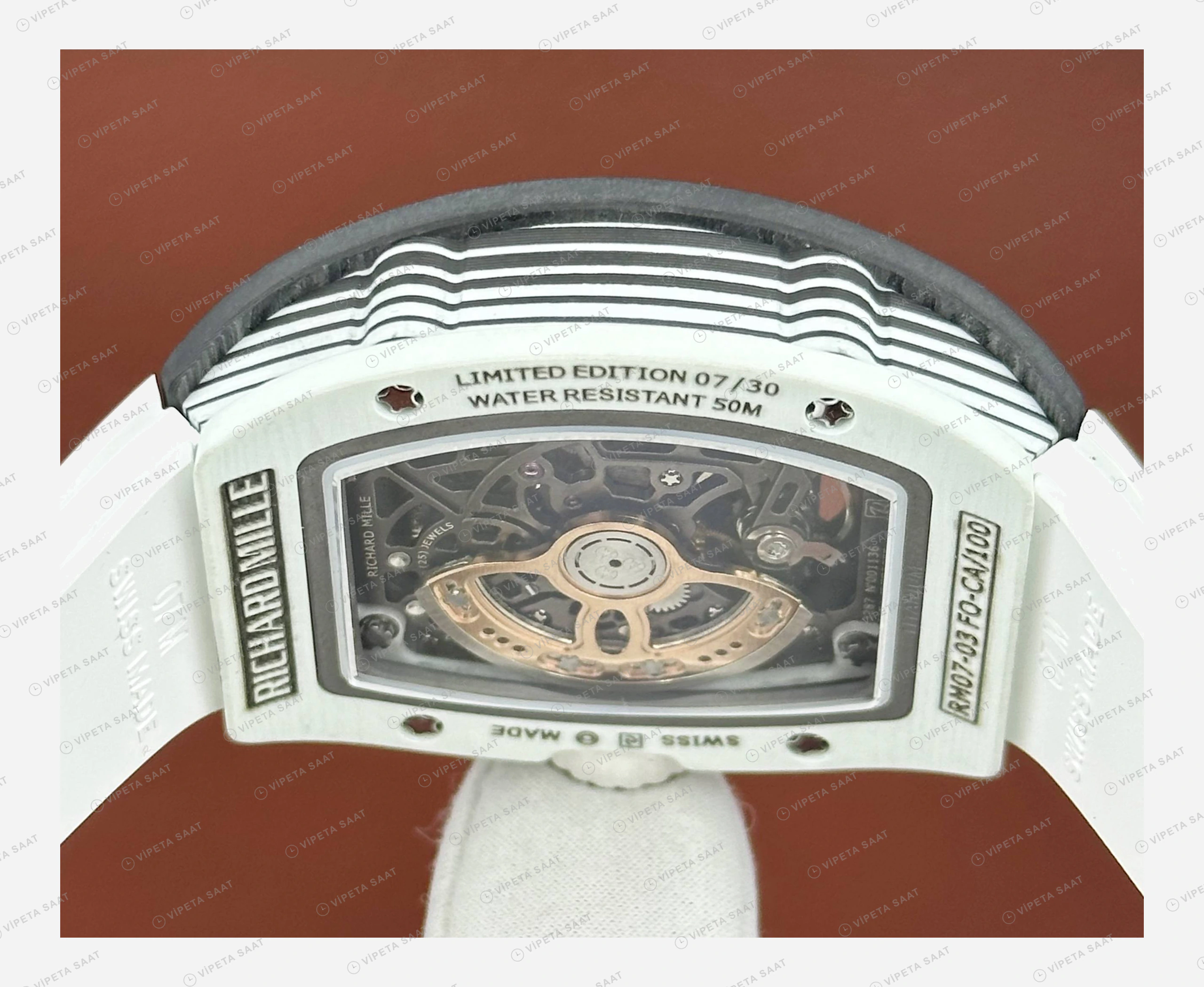 Richard Mille RM 07-03 Bonbon Renkli Siyah Kasa Beyaz Kauçuk Super Clone ETA Eta Saat detay 3