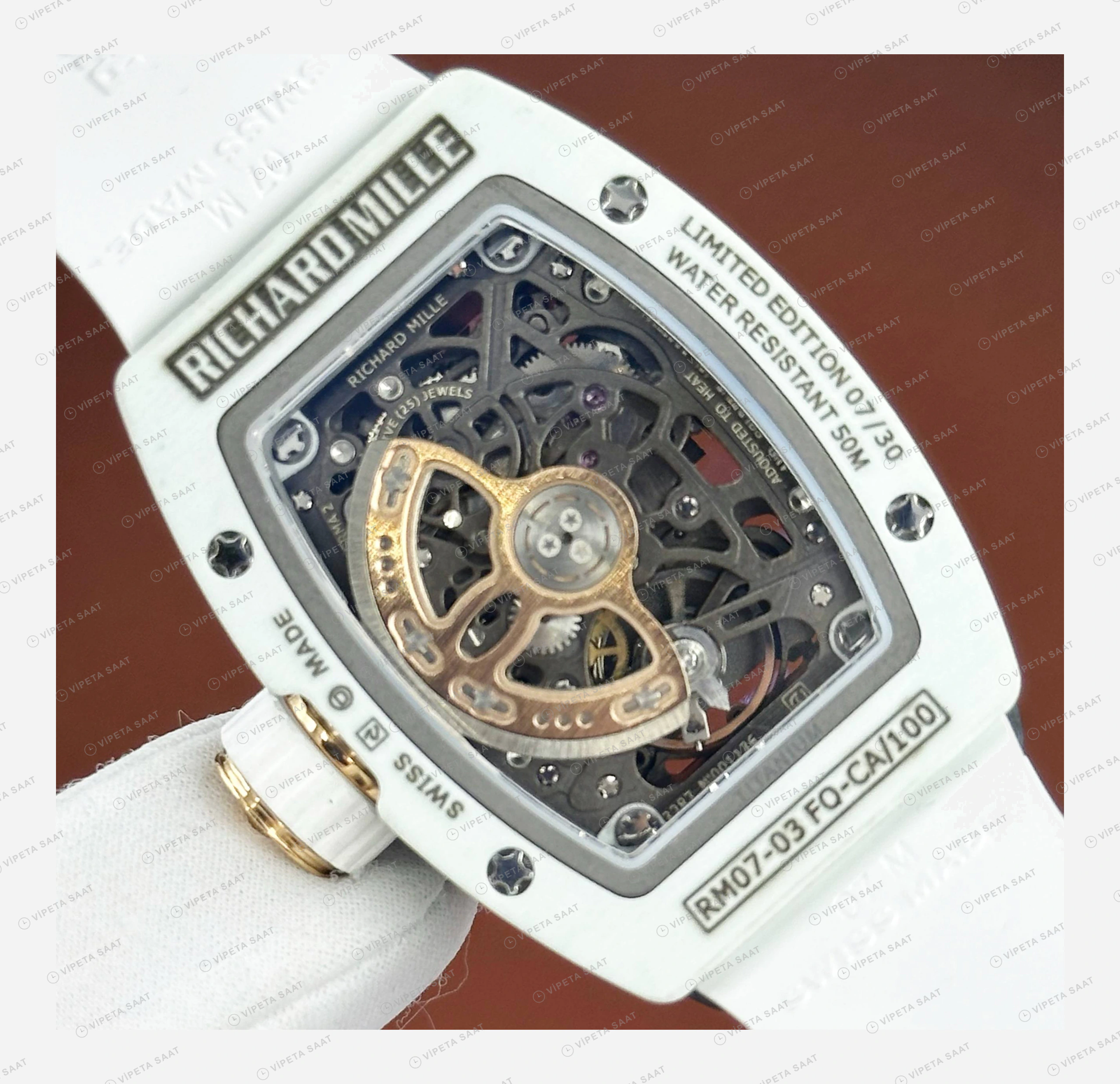Richard Mille RM 07-03 Bonbon Renkli Siyah Kasa Beyaz Kauçuk Super Clone ETA Eta Saat detay 4