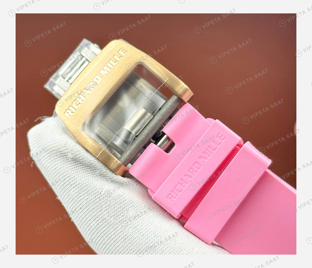 Richard Mille RM 07-03 Bonbon Renkli Siyah Kasa Pembe Kauçuk Super Clone ETA Eta Saat detay 4