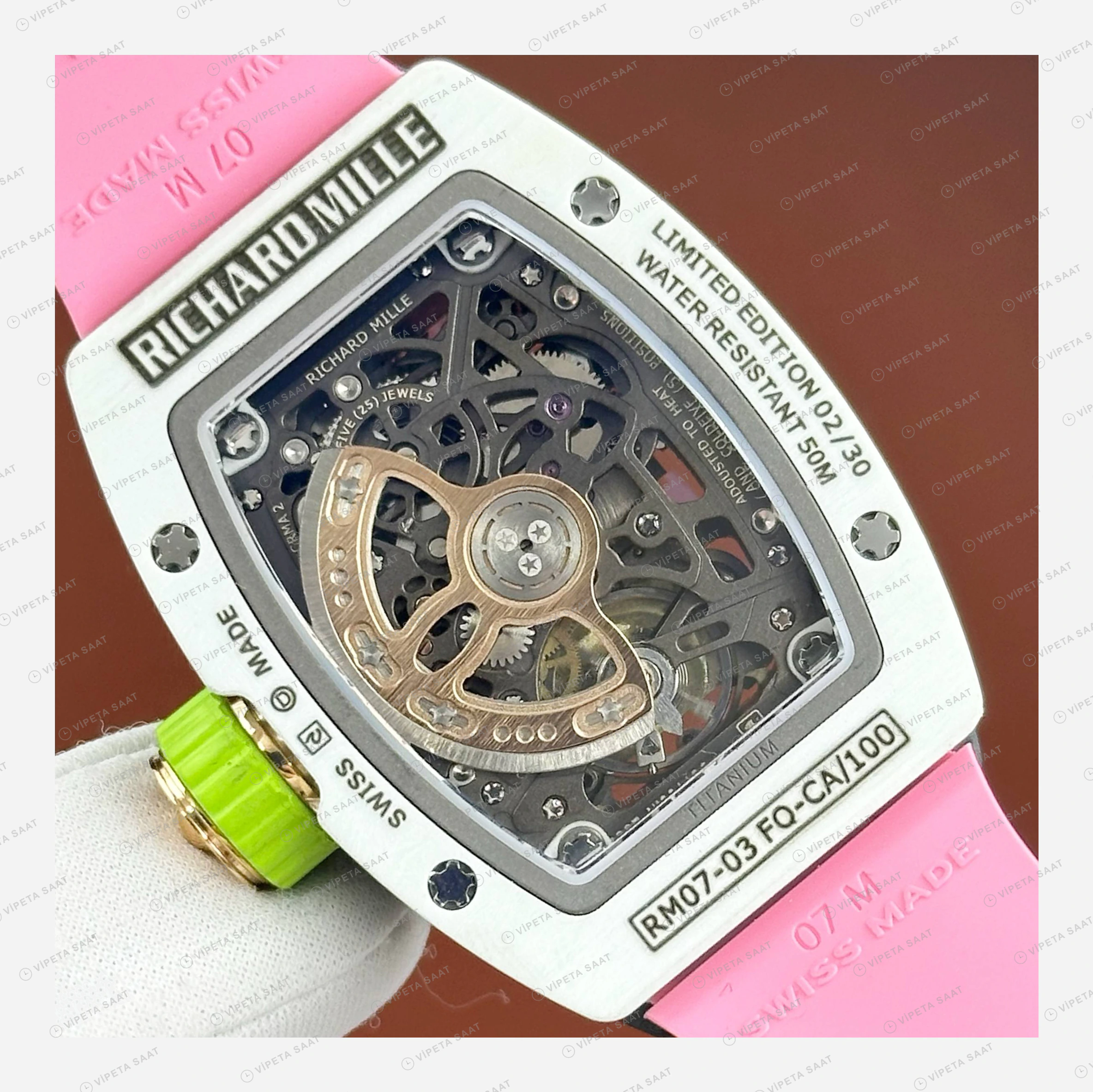 Richard Mille RM 07-03 Bonbon Renkli Siyah Kasa Pembe Yeşil Taç Kauçuk Super Clone ETA Eta Saat detay 5