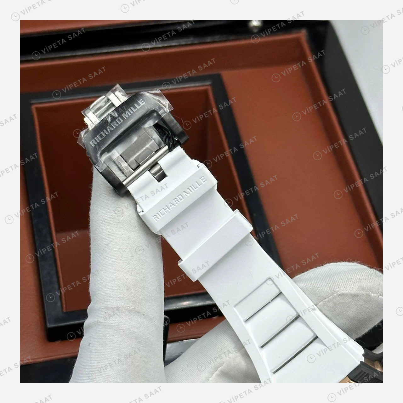 Richard Mille RM 21-01 Tourbillon Rose Altın Rakamlı Beyaz Kauçuk Super Clone ETA Eta Saat detay 6