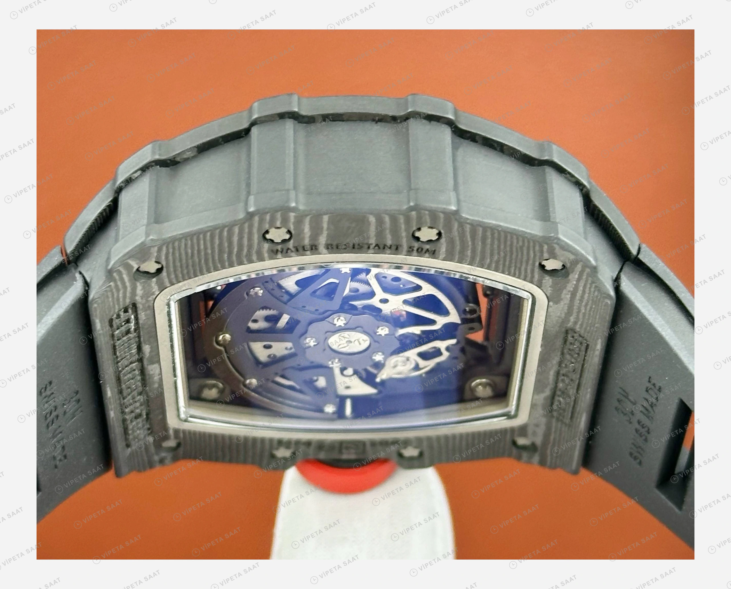 Richard Mille RM 35-02 Rafael Nadal Siyah Karbon Kırmızı Detay Beyaz Kordon Super Clone ETA Eta Saat detay 3