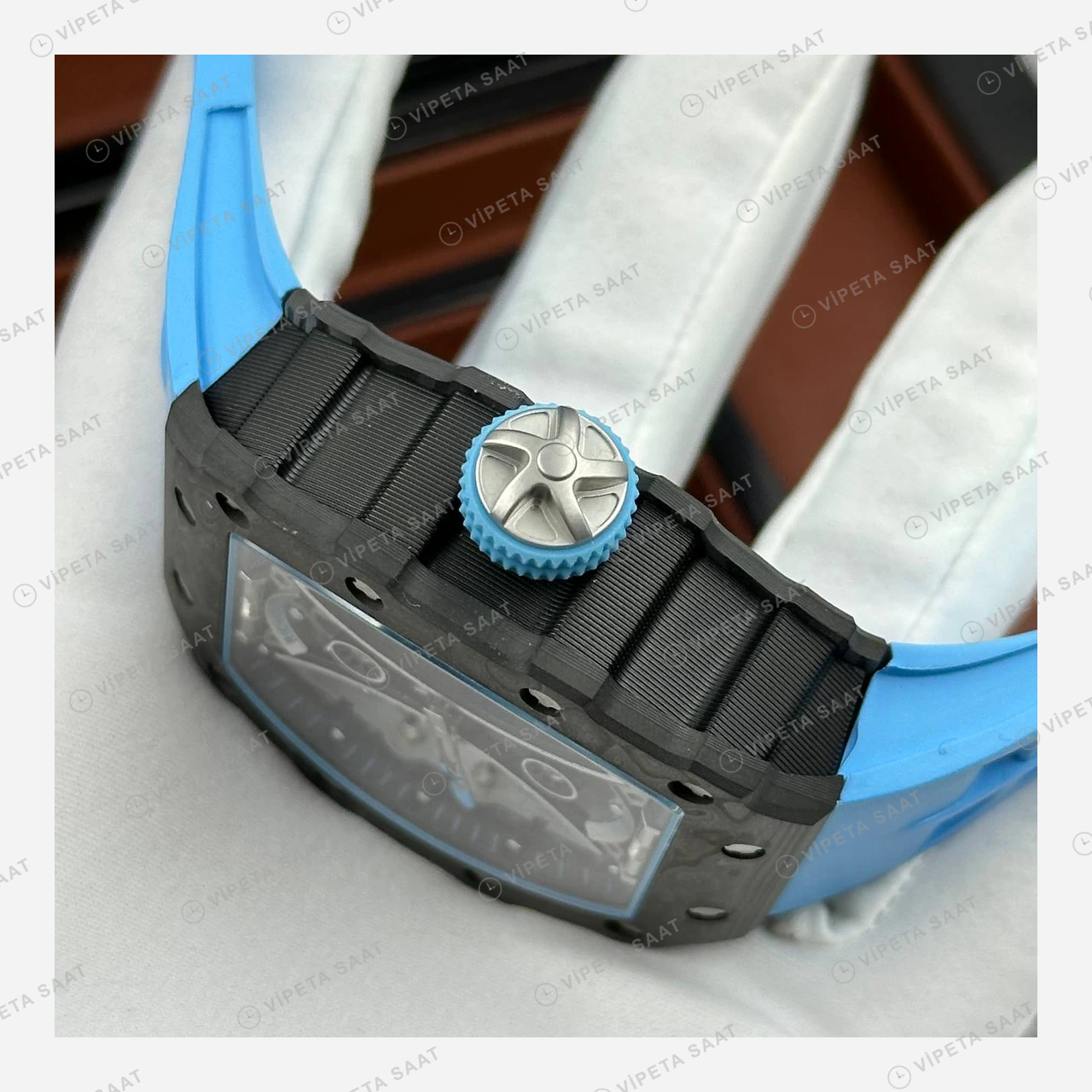 Richard Mille RM 53-01 Tourbillon Pablo Mac Donough Siyah Kasa Mavi Kauçuk Super Clone ETA Eta Saat detay 4
