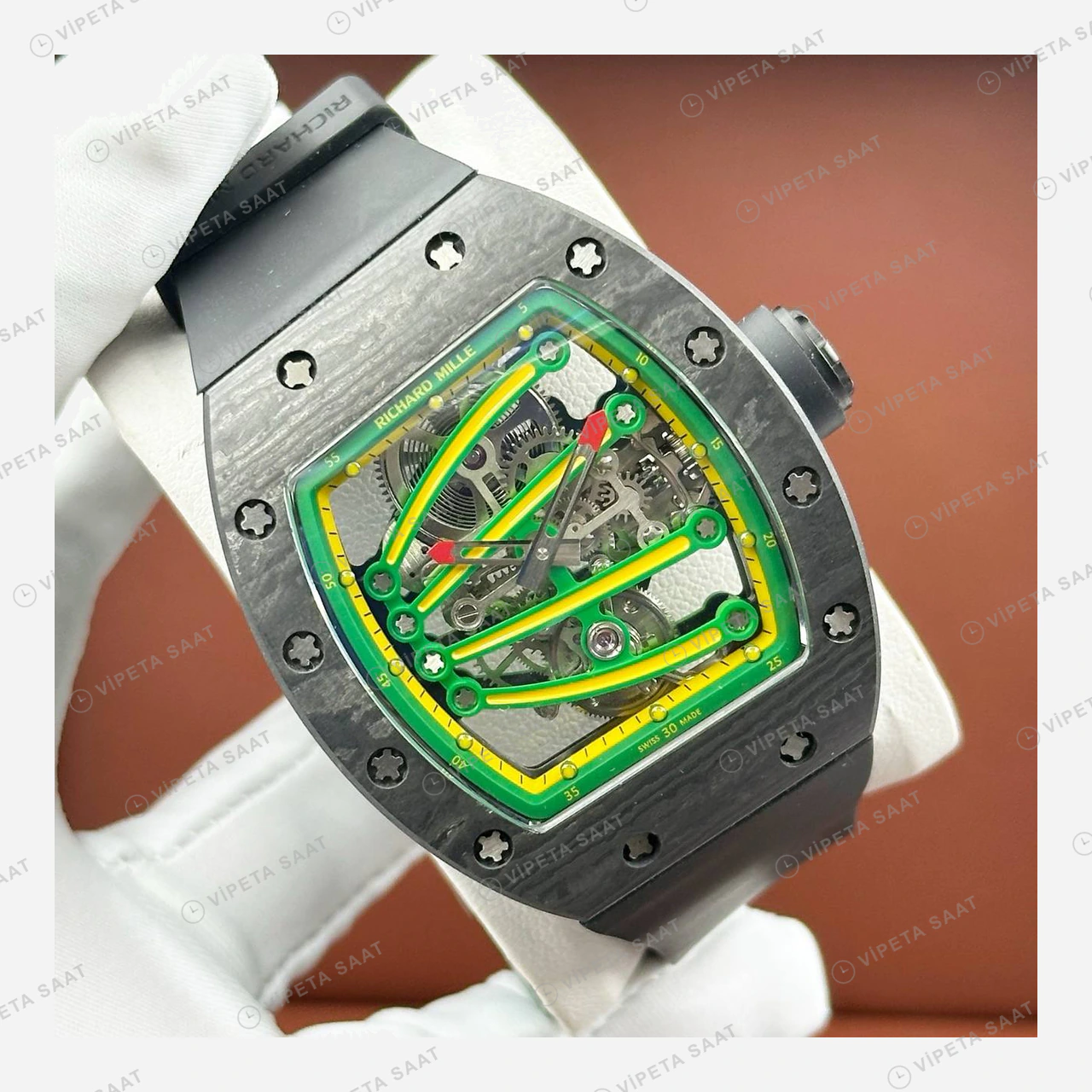 Richard Mille RM 59-01 Yohan Blake Tourbillon Yeşil Sarı Kasa Beyaz Kauçuk Super Clone ETA Eta Saat detay 5