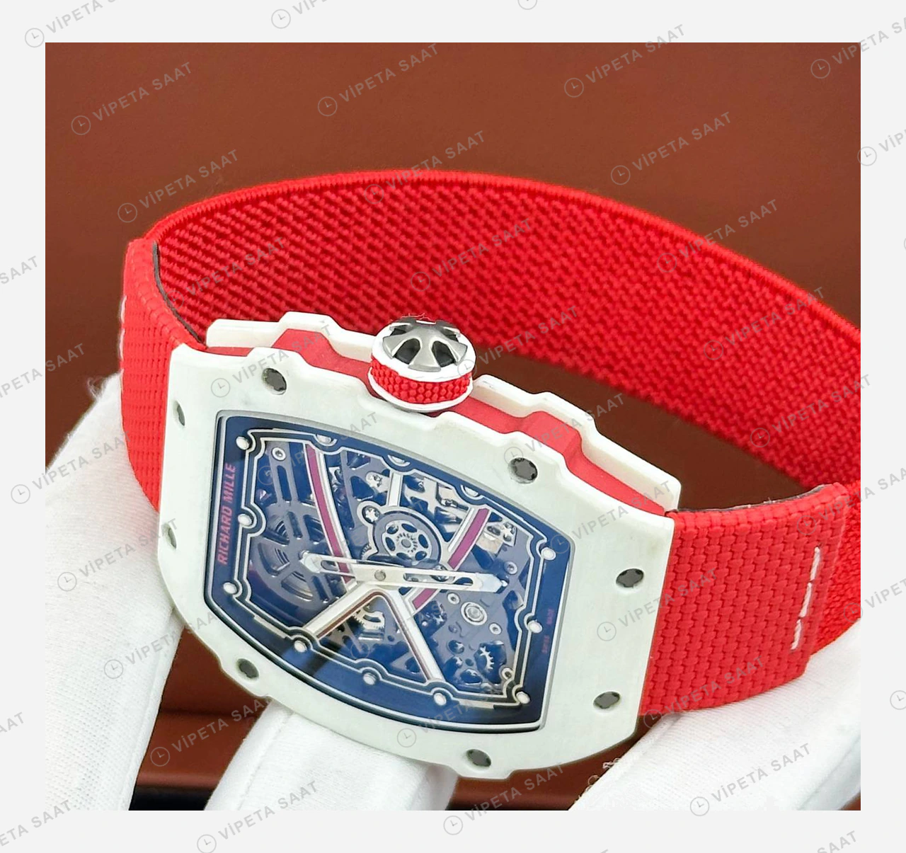 Richard Mille RM 67-02 Extra Flat Charles Leclerc Monako Beyaz Kasa Kırmızı Kumaş Kordon Super Clone ETA Eta Saat detay 5