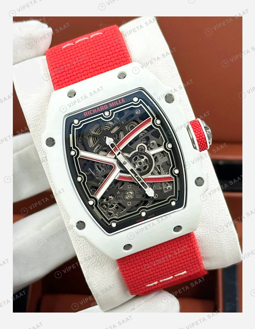 Richard Mille RM 67-02 Extra Flat Charles Leclerc Monako Beyaz Kasa Kırmızı Kumaş Kordon Super Clone ETA Eta Saat detay 6