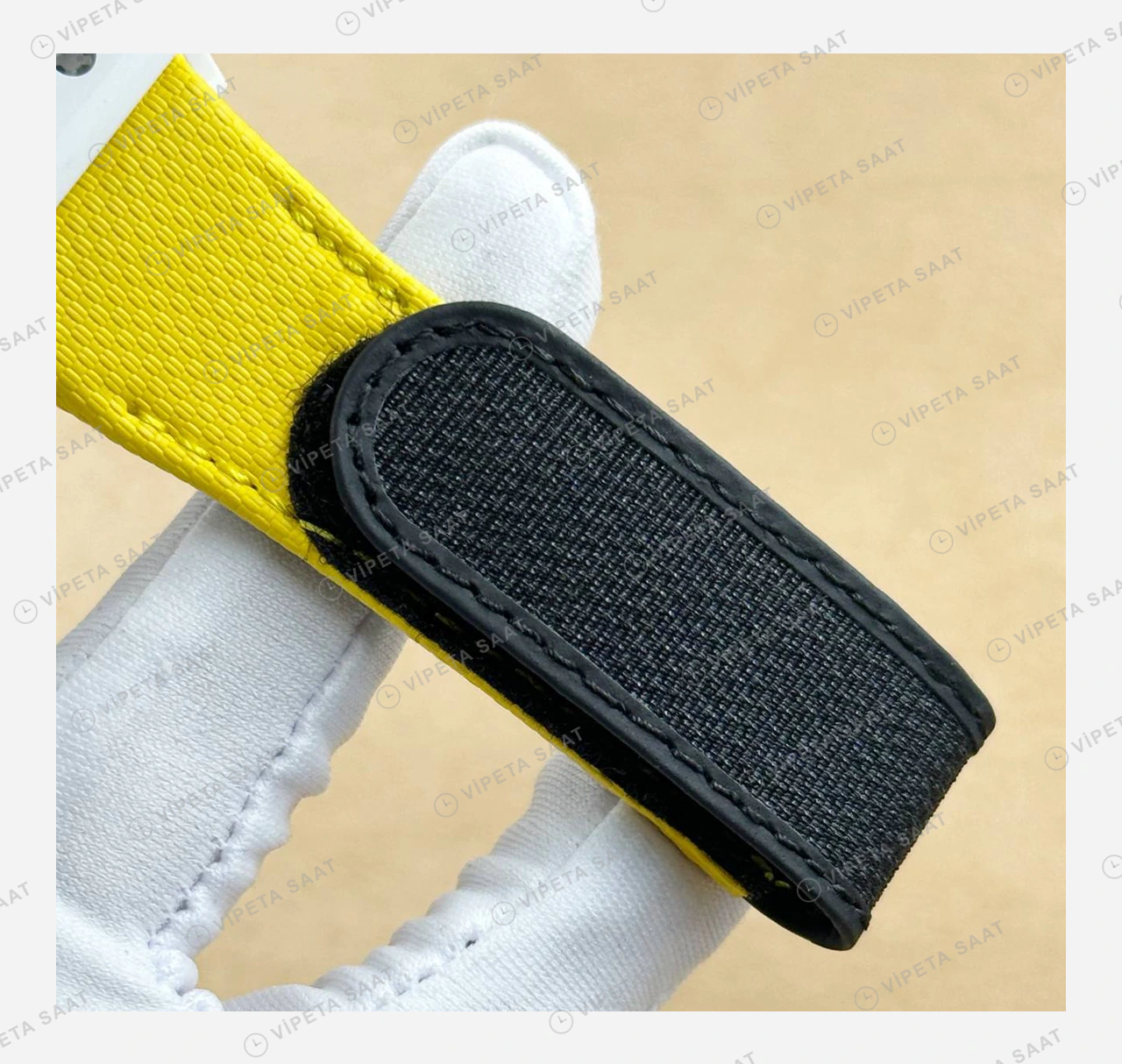 Richard Mille RM 88 Gülenyüz Skeleton Beyaz Kauçuk Super Clone ETA Eta Saat detay 3