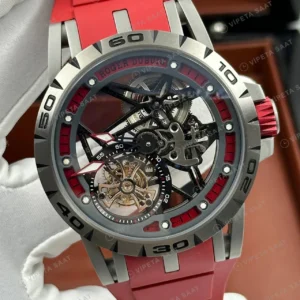 Roger Dubuis Excalibur Siyah Skeleton Kırmızı Kauçuk Super Clone ETA Saat detay 6