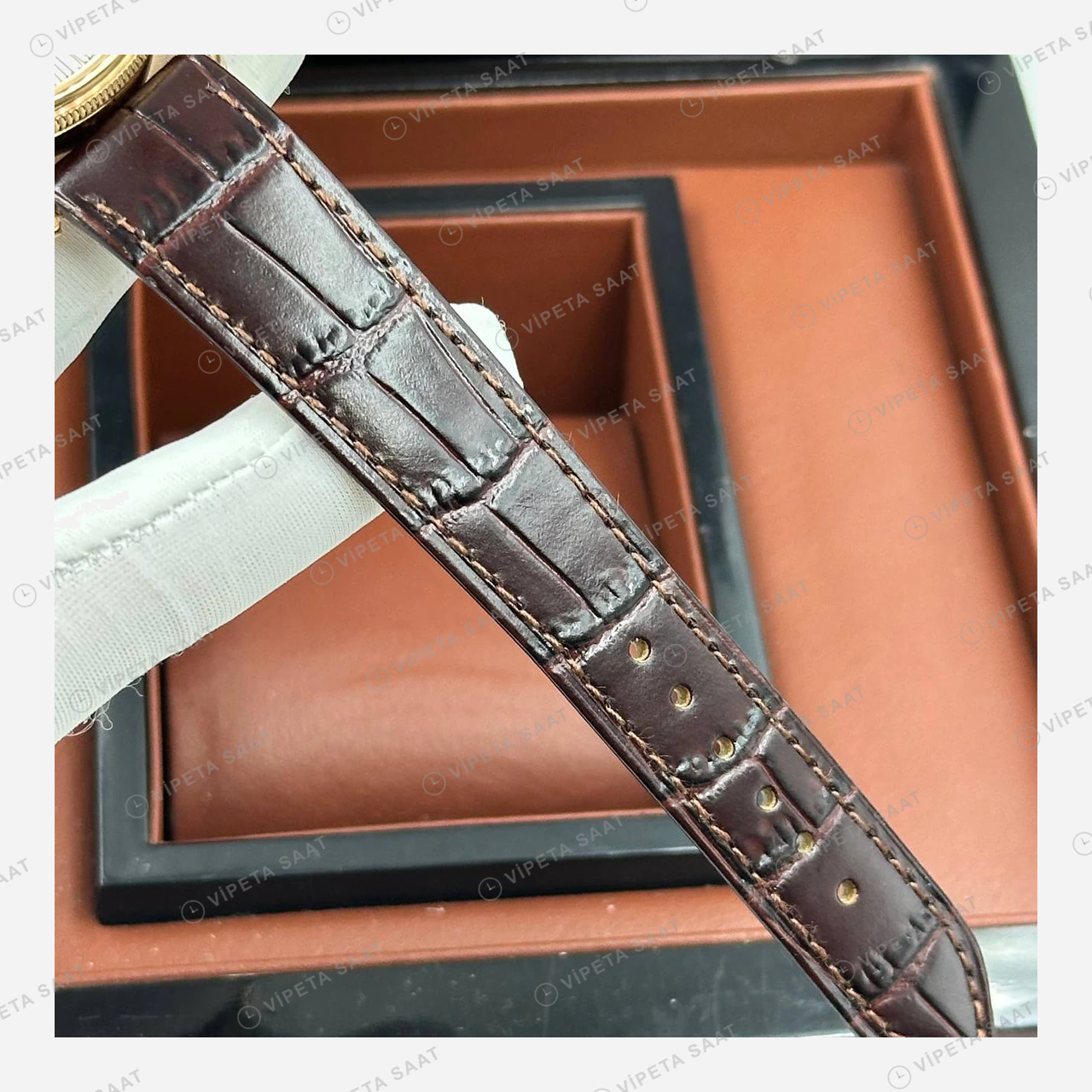 Rolex Cellini Gümüş Kadran Everose Deri Kordon Super Clone Eta Saat detay 6