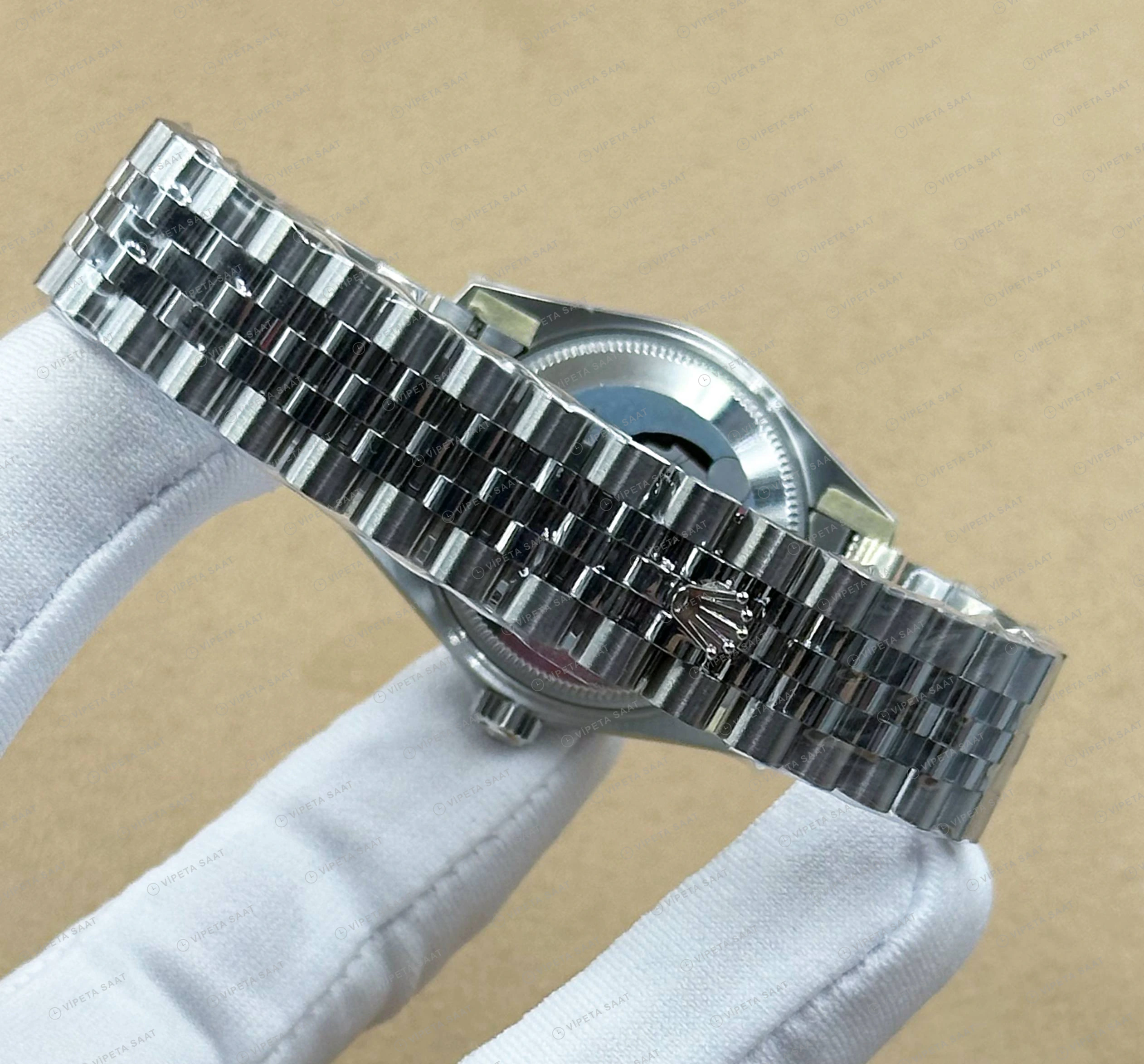 Rolex Datejust 126231 41 mm fluted Yeşil Kadranlı Everose Pırlanta Super Clone Eta Saat detay 6