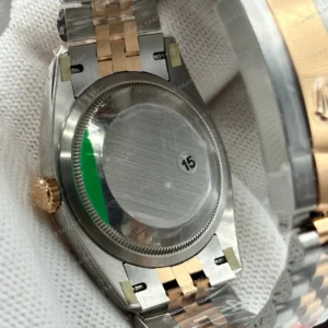 Rolex Datejust 126231 41 mm Jubilee Everose İki Renk Pırlanta 2 Super Clone Eta Saat karşıdan görünüm