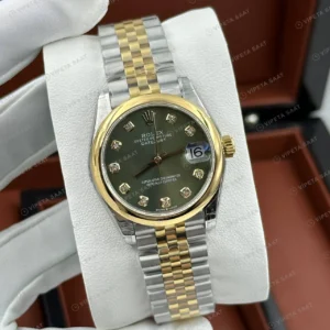 Rolex Datejust 126233 41 mm Gümüş Kadranlı Jubilee Sarı Altın Super Clone Eta Saat karşıdan görünüm