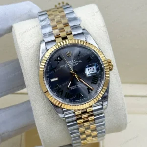 Rolex Datejust 36 mm 126233 Mavi Kadranlı Jubilee Bilezik Fluted (Yivli) Bezel 3235 Super Clone ETA Saat karşıdan görünüm