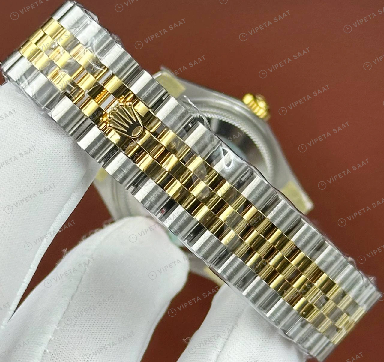 Rolex Datejust 126233 41 mm Sarı Kadranlı Jubilee Pırlanta 2 Super Clone Eta Saat detay 4