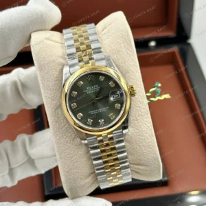 Rolex Datejust 31 mm 278243 Siyah Kadranlı Jubilee Bilezik Smooth / Domed (Düz) Bezel 2236 Super Clone ETA Saat karşıdan görünüm