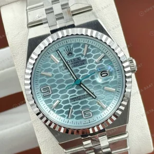Rolex Datejust 126234 41 mm Buz Mavi Kadranlı Jubilee Fluted Super Clone Eta Saat karşıdan görünüm
