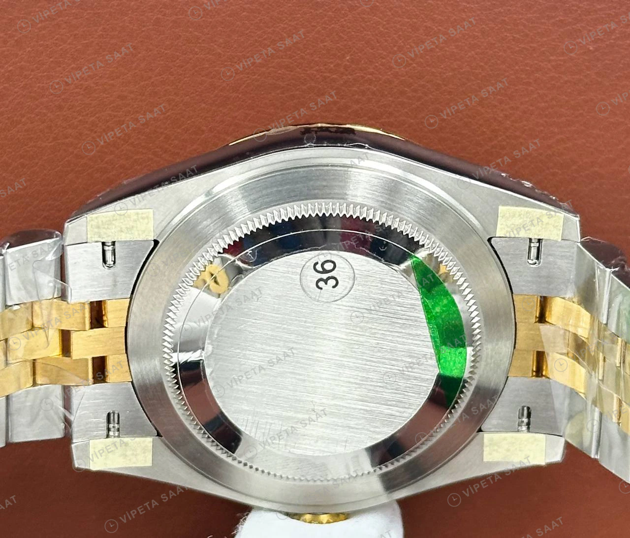 Rolex Datejust 41 mm 126333 Baton İndeksli Şampanya Kadranlı Jubilee Bilezik Fluted (Yivli) Bezel 3235 Super Clone ETA Saat detay 5