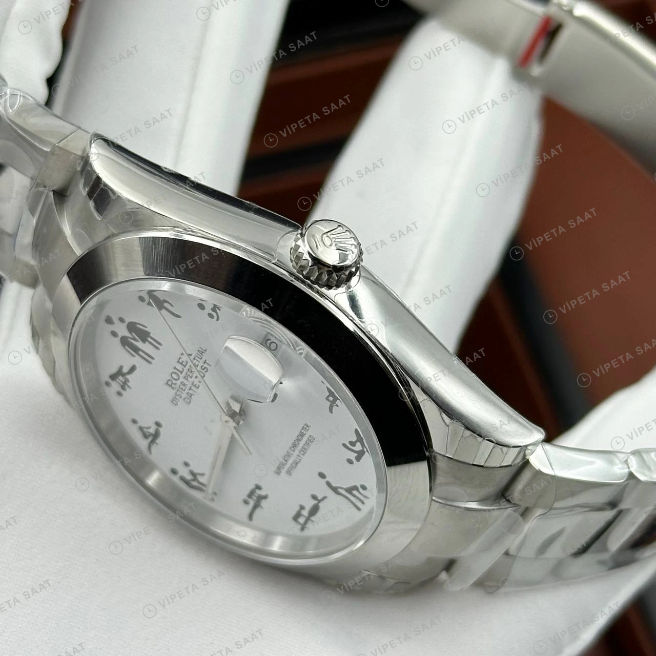 Rolex Datejust 41 mm 126300 Roma Rakamlı Beyaz Kadranlı Oyster Bilezik Smooth (Düz) Bezel 3235 Super Clone ETA Saat detay 4