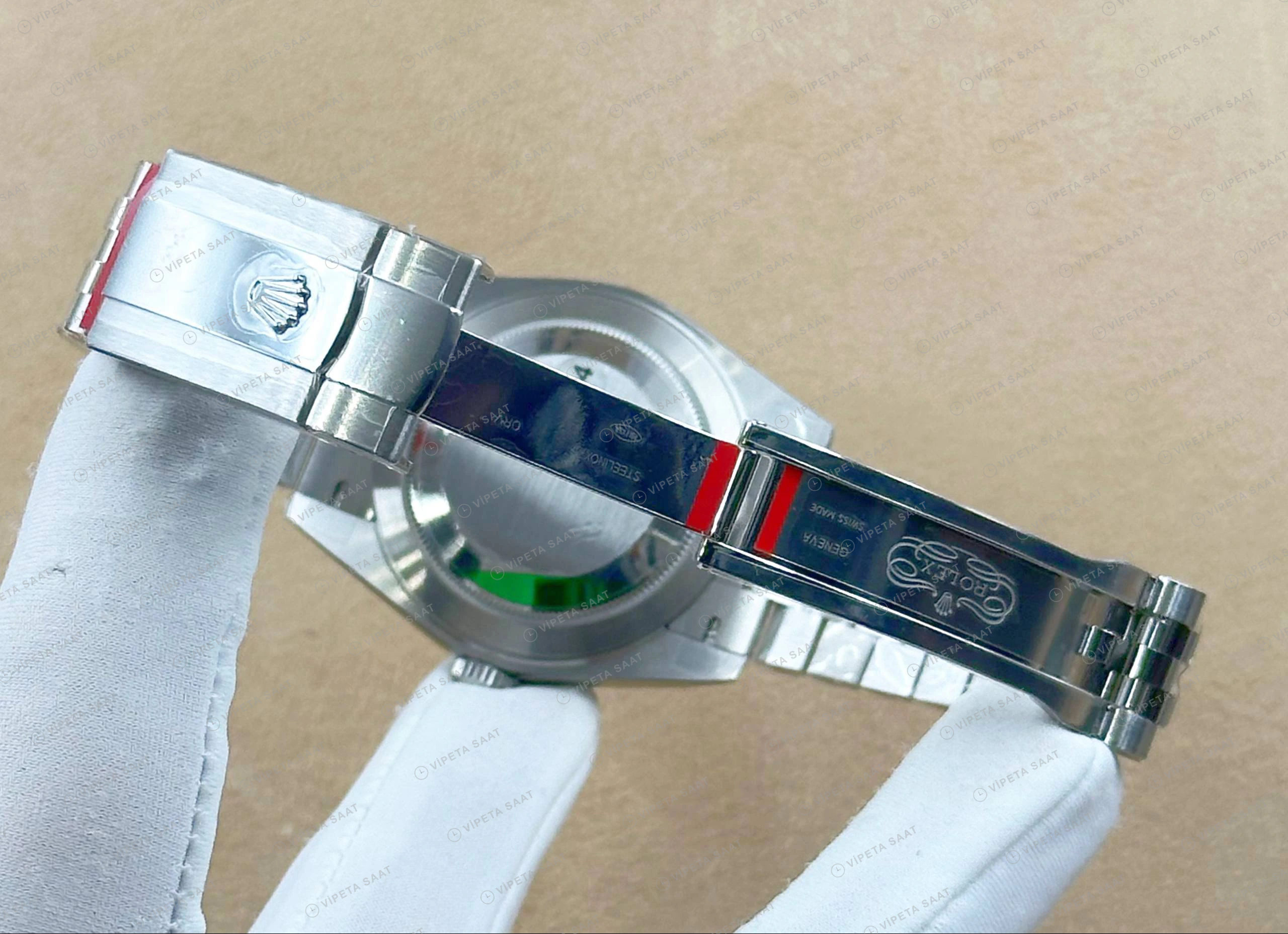 Rolex Datejust 36 mm 126234 Roma Rakamlı Gümüş Kadranlı Jubilee Bilezik Fluted (Yivli) Bezel 3235 Super Clone ETA Saat detay 6