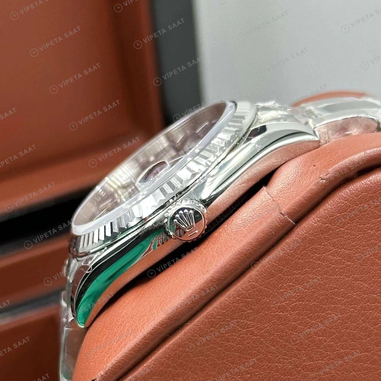 Rolex Datejust 36 mm 126234 Baton İndeksli Lacivert Kadranlı Jubilee Bilezik Fluted (Yivli) Bezel 3235 Super Clone ETA Saat detay 6